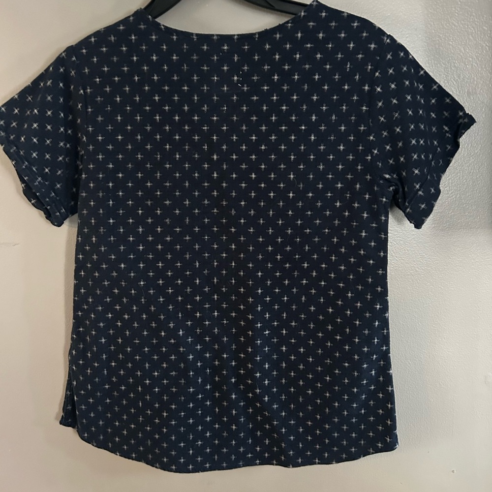 Tradlands Shirt - navy w/white print 100% woven cotton short sleeve boxy cut - Picture 7 of 9